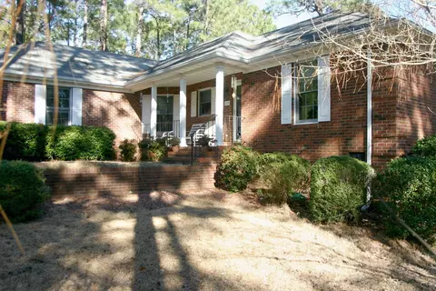 10 Canter Ln, Pinehurst, NC 28374 photo 1