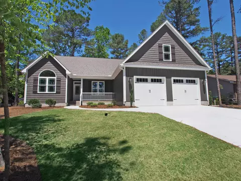 45 Gingham Ln, Pinehurst, NC 28374 photo 1