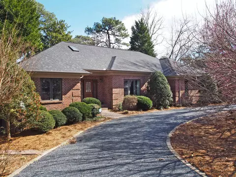 155 Inverrary Rd, Pinehurst, NC 28374 photo 1