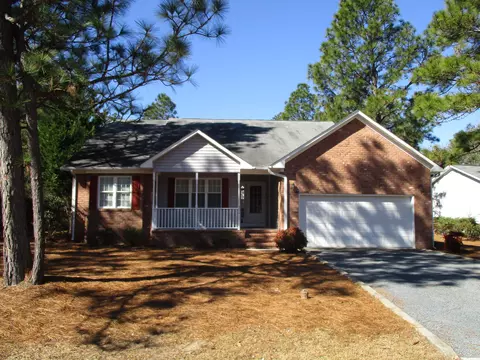 205 Fox Run Rd, Pinehurst, NC 28374 photo 1