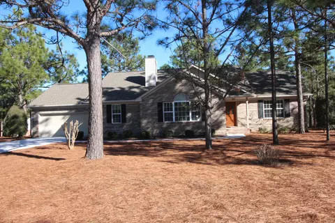 4 Kahkwa Trl, Pinehurst, NC 28374 photo 2