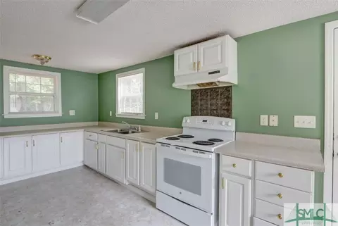 253 Elbert Arnsdorff Rd, Springfield, GA 31329 photo 9