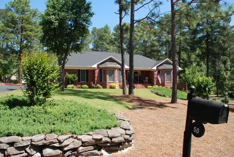 50 Magnolia Ave, Pinehurst, NC 28374 photo 2
