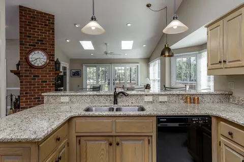 230 Bel Air Dr, Pinehurst, NC 28374 photo 7