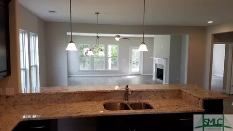 198 Willow Point Cir, Savannah, GA 31407 photo 4