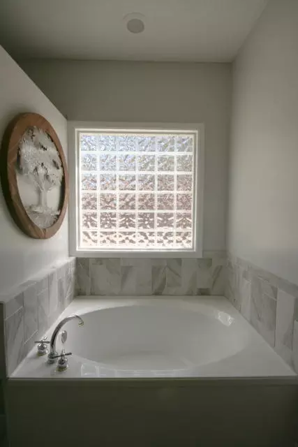 1312 Devonshire Trl, Aberdeen, NC 28315 photo 35