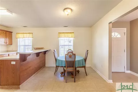 102 Cedar Dr, Springfield, GA 31329 photo 5