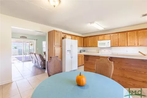 102 Cedar Dr, Springfield, GA 31329 photo 8