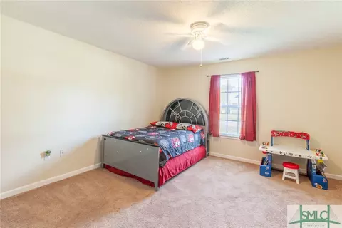 102 Cedar Dr, Springfield, GA 31329 photo 9