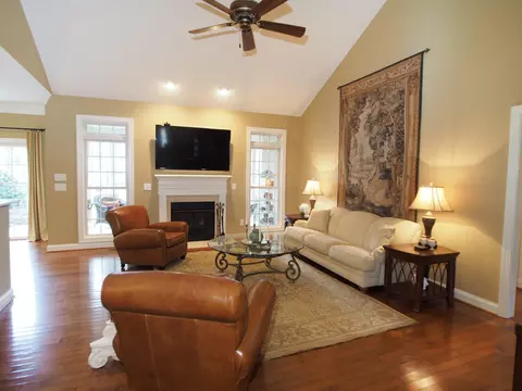 157 Longleaf Dr, West End, NC 27376 photo 6