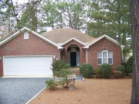 175 E Lake Vw, Pinehurst, NC 28374 photo 1