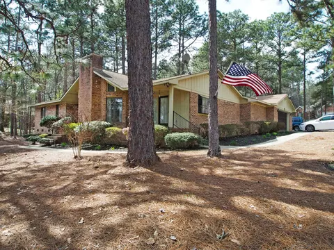 2 Sassafras Ln, Pinehurst, NC 28374 photo 1