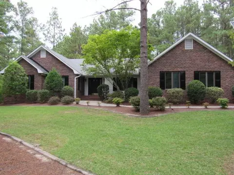38 Lasswade Dr, Pinehurst, NC 28374 photo 1
