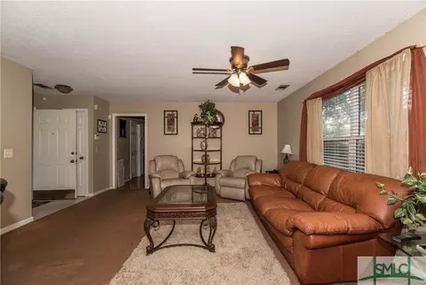11 Lisa Ct, Pooler, GA 31322 photo 5