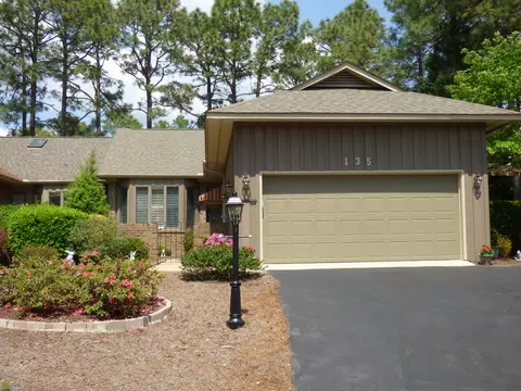 135 Safford Dr, Pinehurst, NC 28374 photo 1