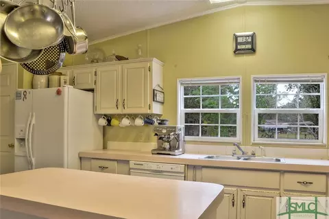 519 E Williams St, Rincon, GA 31326 photo 12