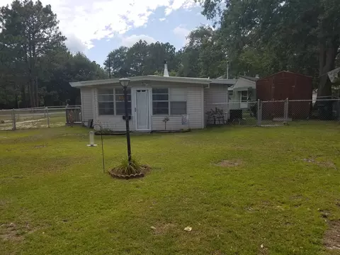602 Austin St, Hamlet, NC 28345 photo 1