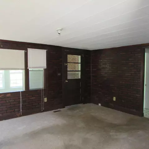153 Eason Dr, Rockingham, NC 28379 photo 3