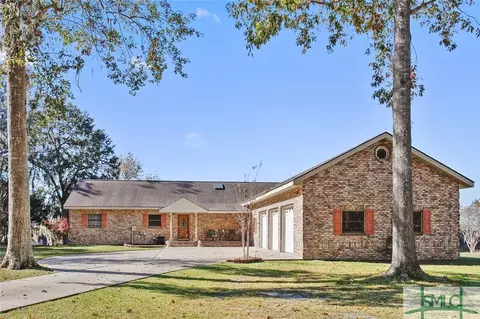 245 Marsh Dr, Midway, GA 31320 photo 2