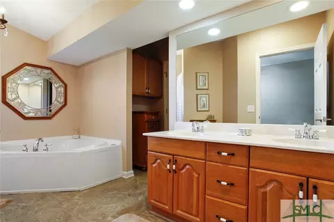 245 Marsh Dr, Midway, GA 31320 photo 16