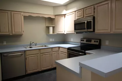 435 Sandhills Cir, Pinehurst, NC 28374 photo 2