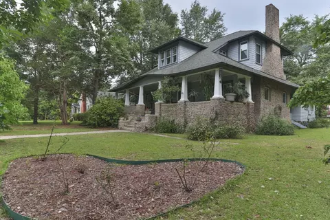 321 Minturn Ave, Hamlet, NC 28345 photo 4
