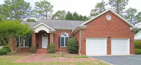 1435 Monticello Dr, Pinehurst, NC 28374 photo 2
