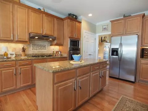406 Longleaf Dr, West End, NC 27376 photo 8