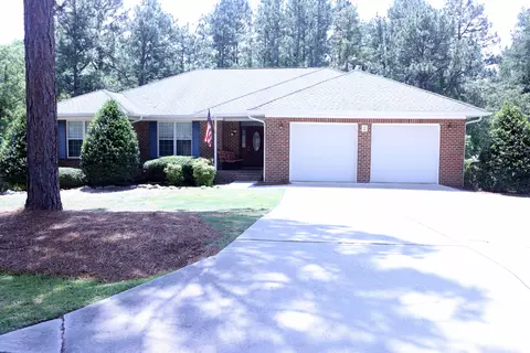 2 S Surry Cir, Pinehurst, NC 28374 photo 1