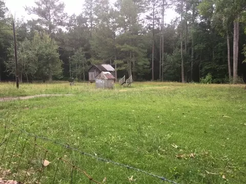 151 Lady Bug Ln, Aberdeen, NC 28315 photo 5