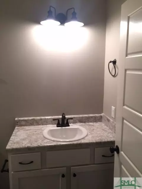 114 Laberta Cir, Springfield, GA 31329 photo 5