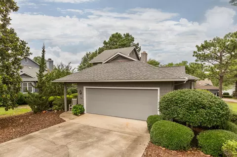 25 Westlake Pointe Ln, Pinehurst, NC 28374 photo 3