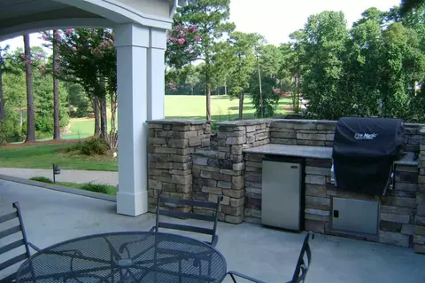 260 Cochran Castle Cir, Pinehurst, NC 28374 photo 9