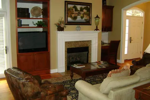 260 Cochran Castle Cir, Pinehurst, NC 28374 photo 2
