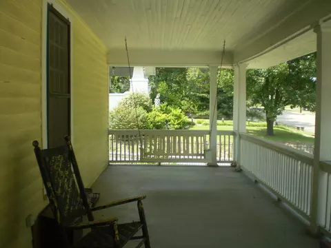 217 Minturn Ave, Hamlet, NC 28345 photo 4