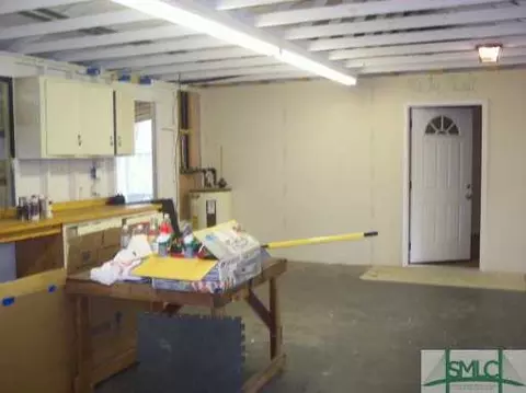 1022 Forest Dr, Pooler, GA 31322 photo 6