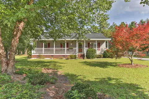 915 Austin St, Hamlet, NC 28345 photo 1