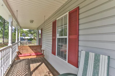 915 Austin St, Hamlet, NC 28345 photo 2
