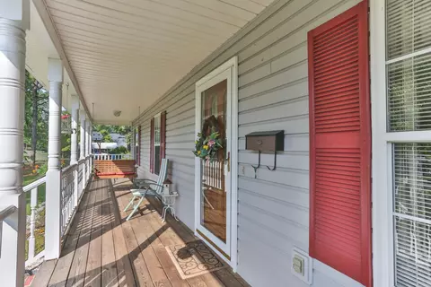 915 Austin St, Hamlet, NC 28345 photo 3