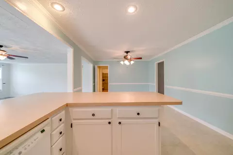 525 E Philadelphia Ave, Pinebluff, NC 28373 photo 8