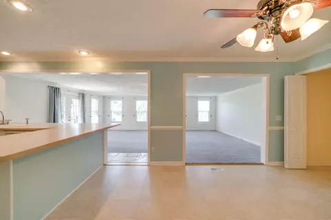 525 E Philadelphia Ave, Pinebluff, NC 28373 photo 11