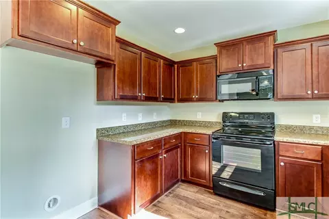 100 Beaubrook Blvd, Springfield, GA 31329 photo 6