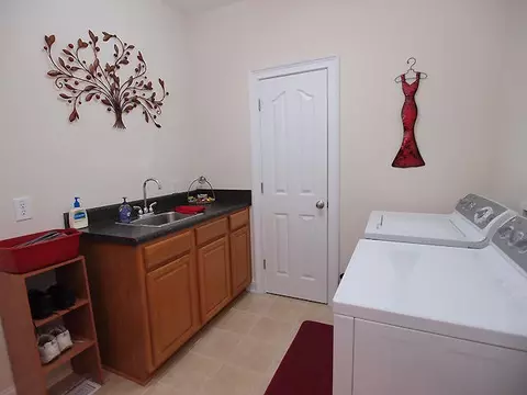 240 W Devonshire Ave, West End, NC 27376 photo 12
