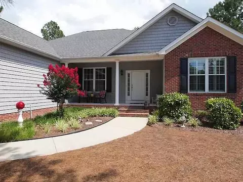 240 W Devonshire Ave, West End, NC 27376 photo 1