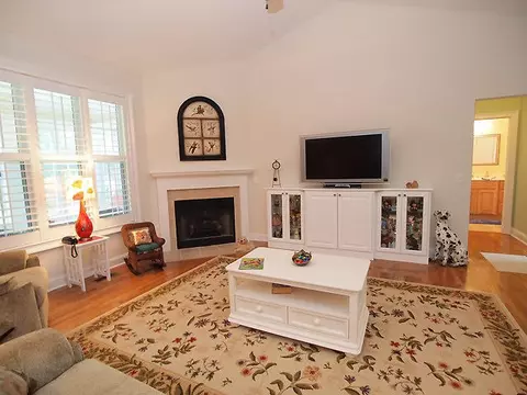 240 W Devonshire Ave, West End, NC 27376 photo 6