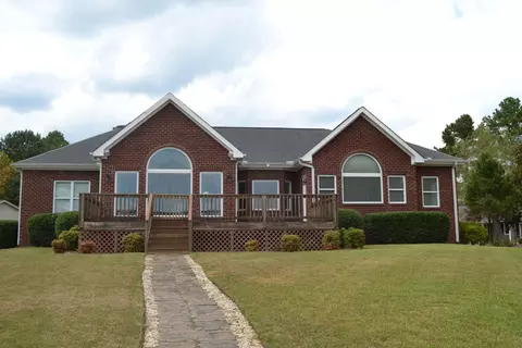 657 Cedar Pt, Vass, NC 28394 photo 2
