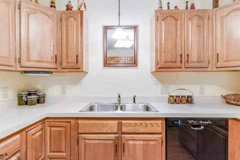 100 New Bedford Cir, Pinehurst, NC 28374 photo 9