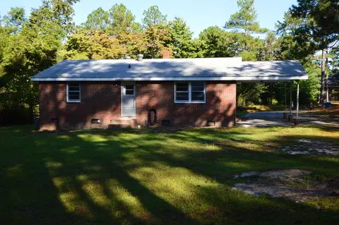 111 Johnson St, Vass, NC 28394 photo 2
