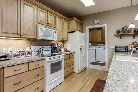 121 E Devonshire Ave, West End, NC 27376 photo 6