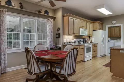 121 E Devonshire Ave, West End, NC 27376 photo 5